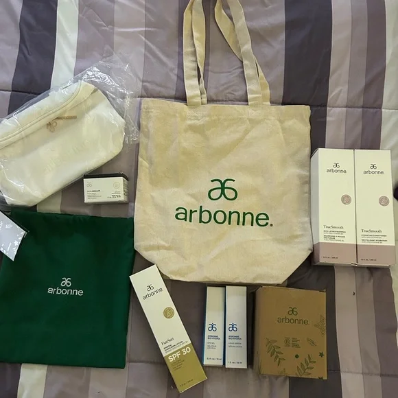 Set of 10 Arbonne Products - Great gift! - Picture 11 of 16